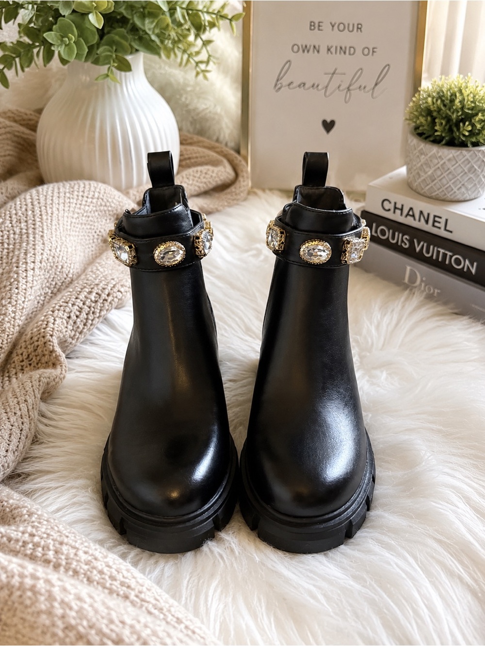 Madden Girl Black Jeweled Chelsea Ankle Boots Size 5.5 - New
